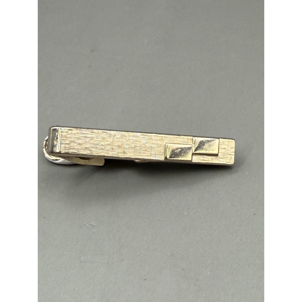 Foster Tie Bar Mens Gold Tone Textured Geometric Alligator Clip Made in USA 1.5"